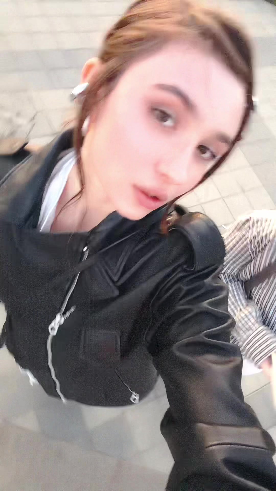 @777
