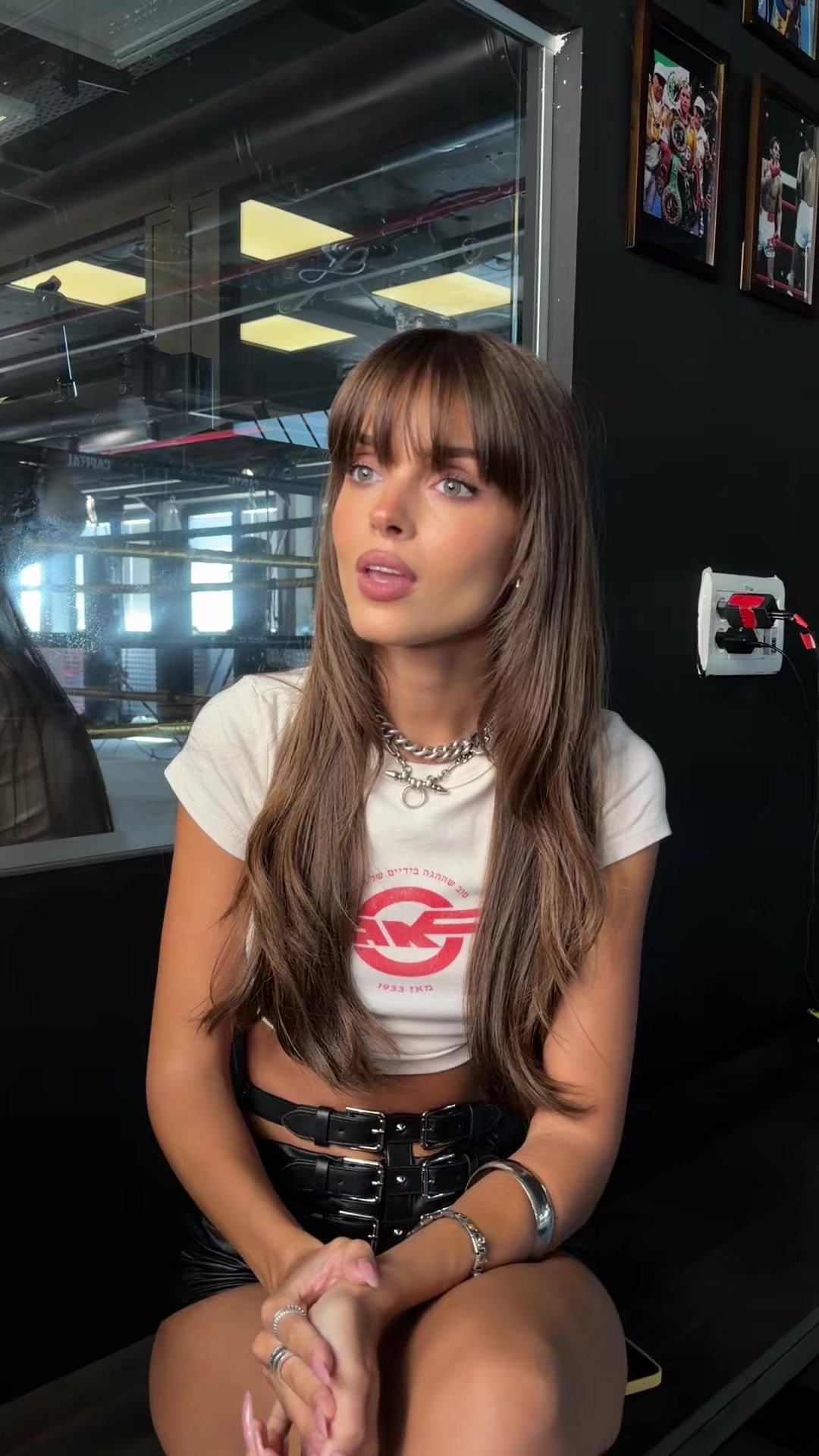 @Anna Zak