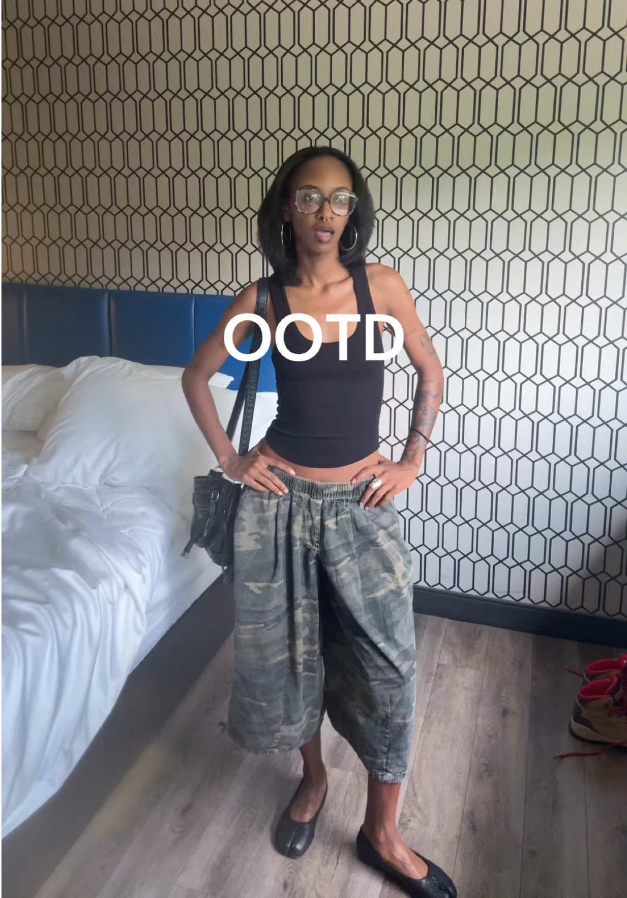 @veronique