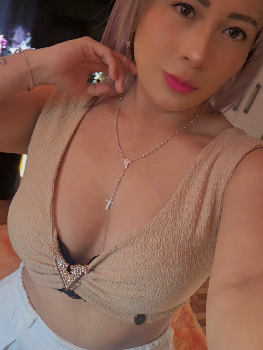 @Dayanna Moreno🫦💫🌸💫🫦
