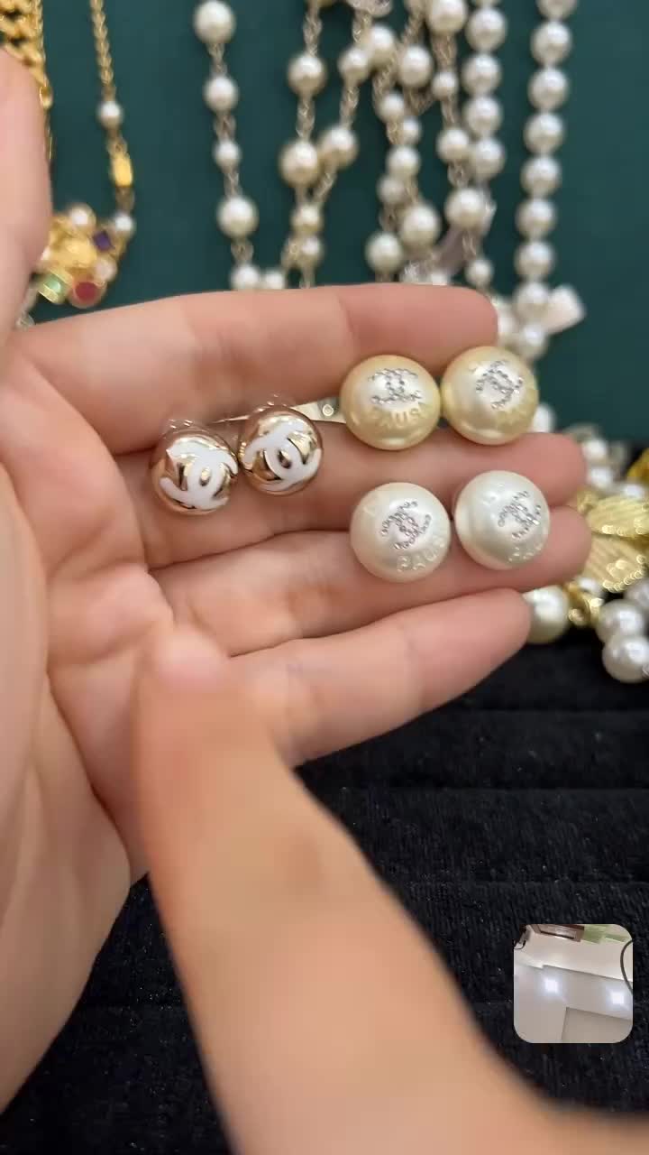 @ladi6888