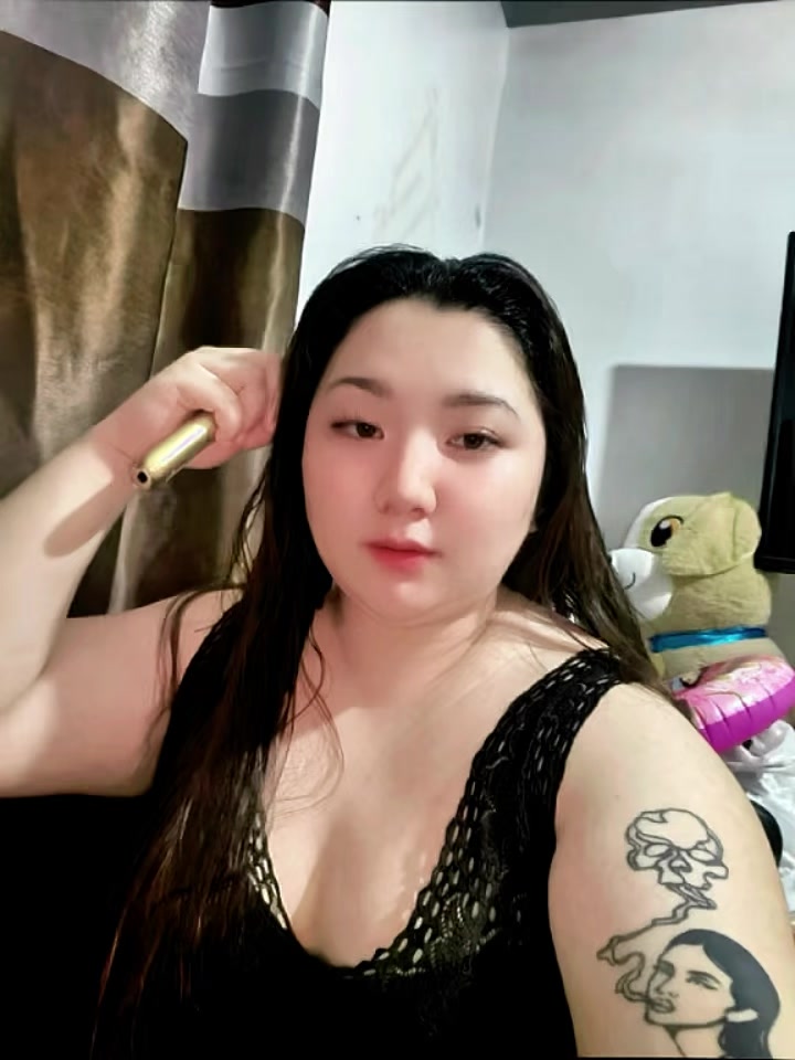 @️