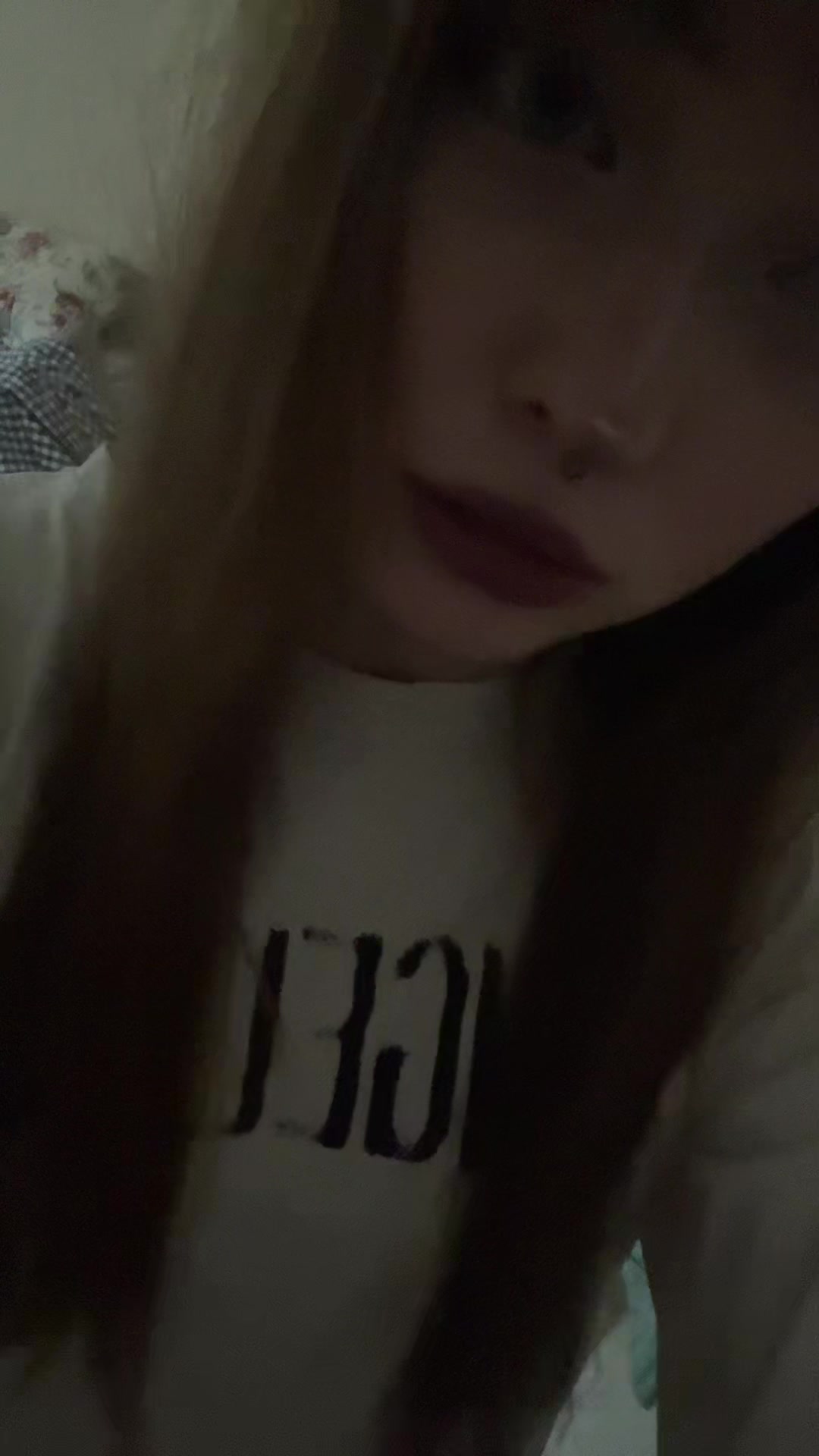 @GL0my