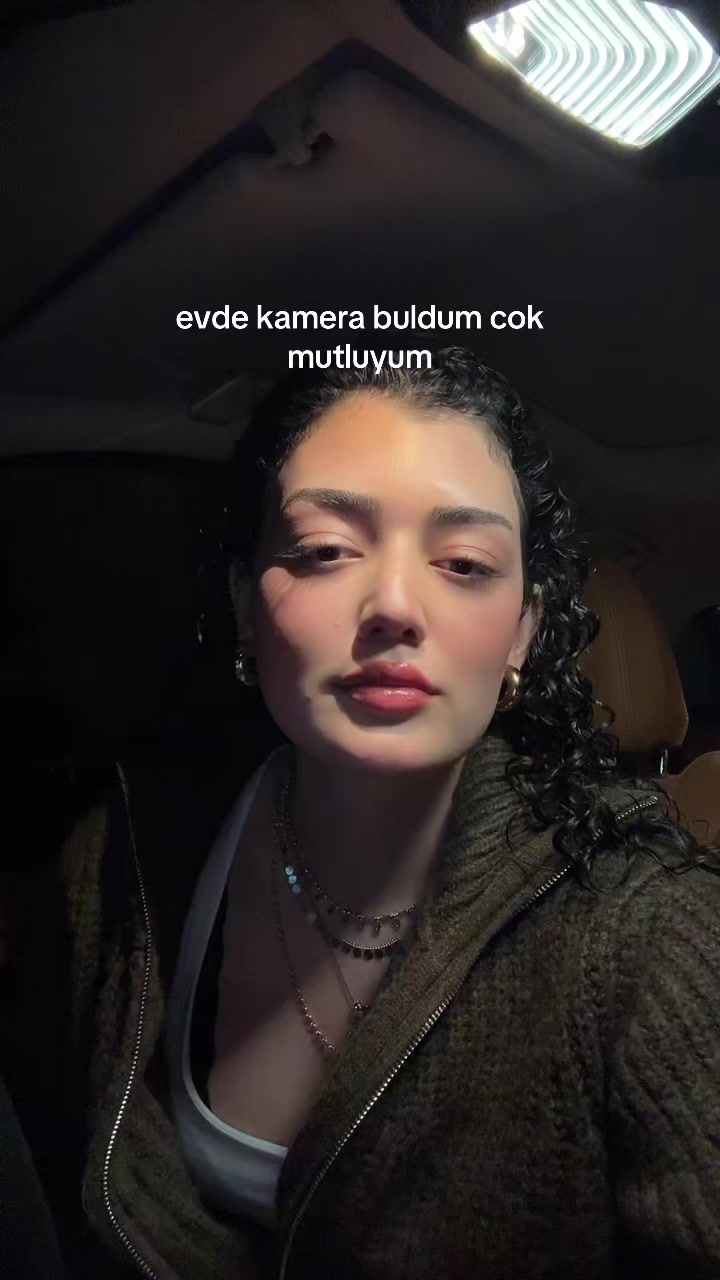 @Rojda Elif Emci