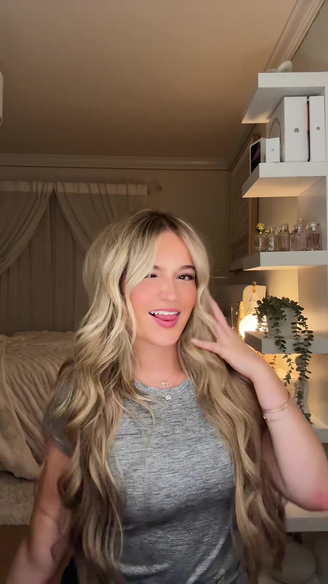 @ella