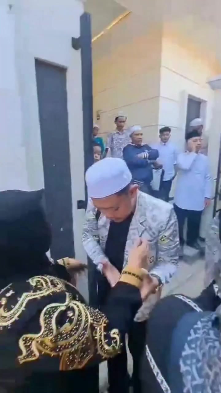 @FirmansyahALKAENI