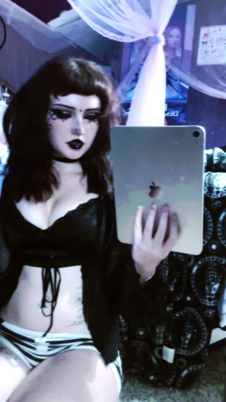 @Lulu🐰