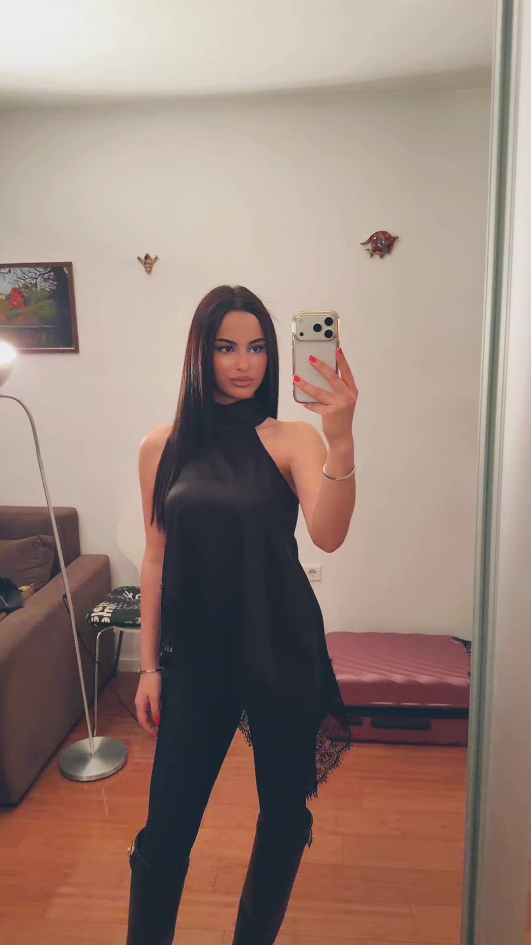 @𝐷𝑀