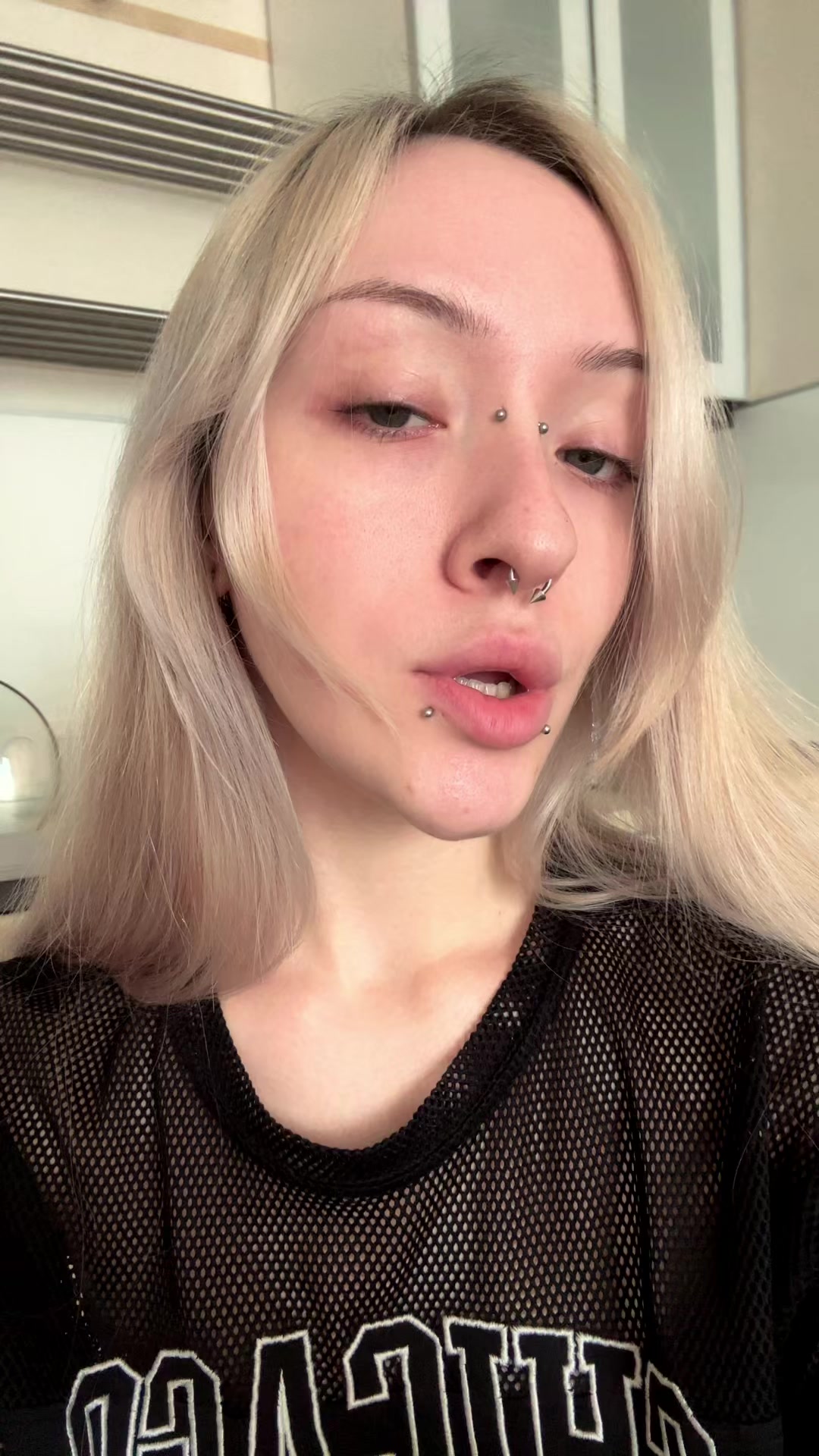 @Shhh