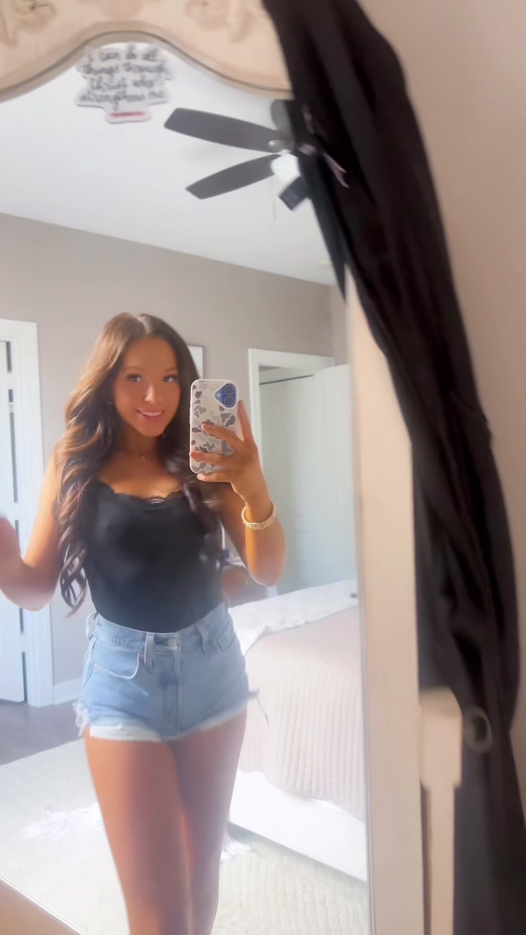@𝐂𝐡𝐥𝐨