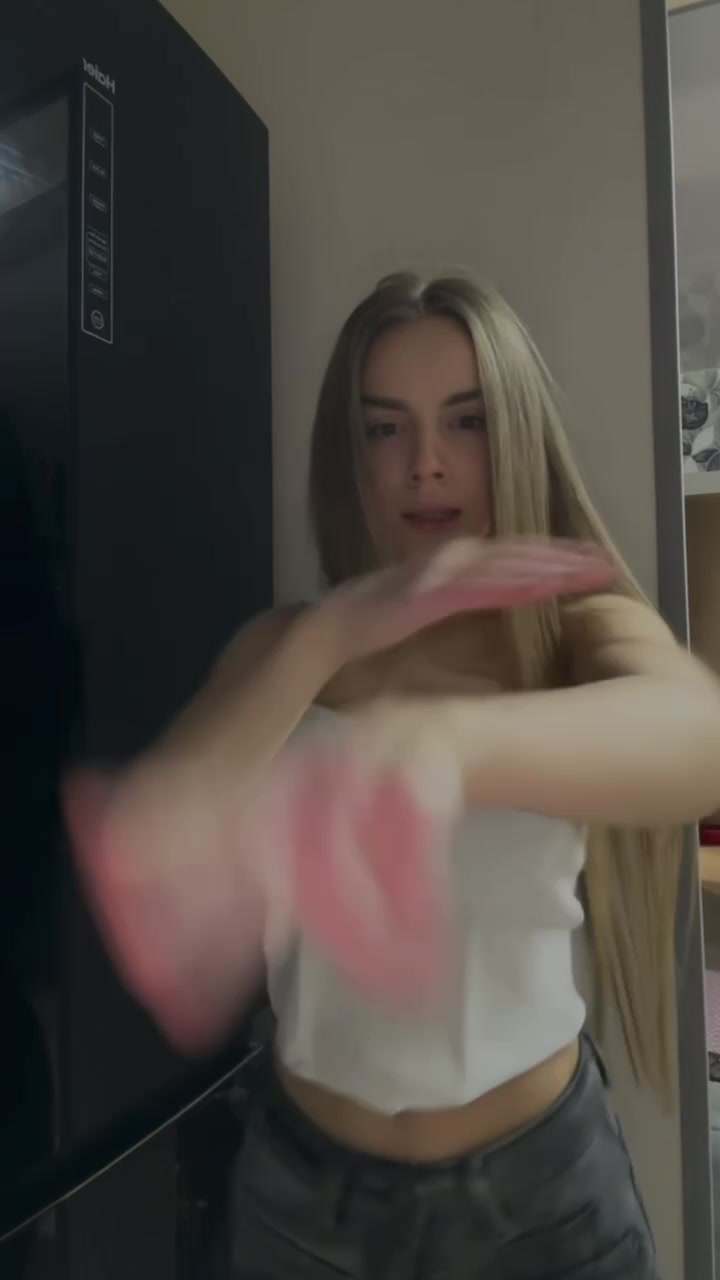 @unessa