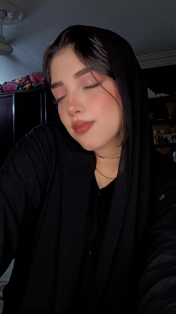 @ساره