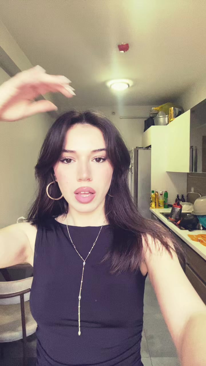 @Sıla ⏦゚♡︎˙⋆✮