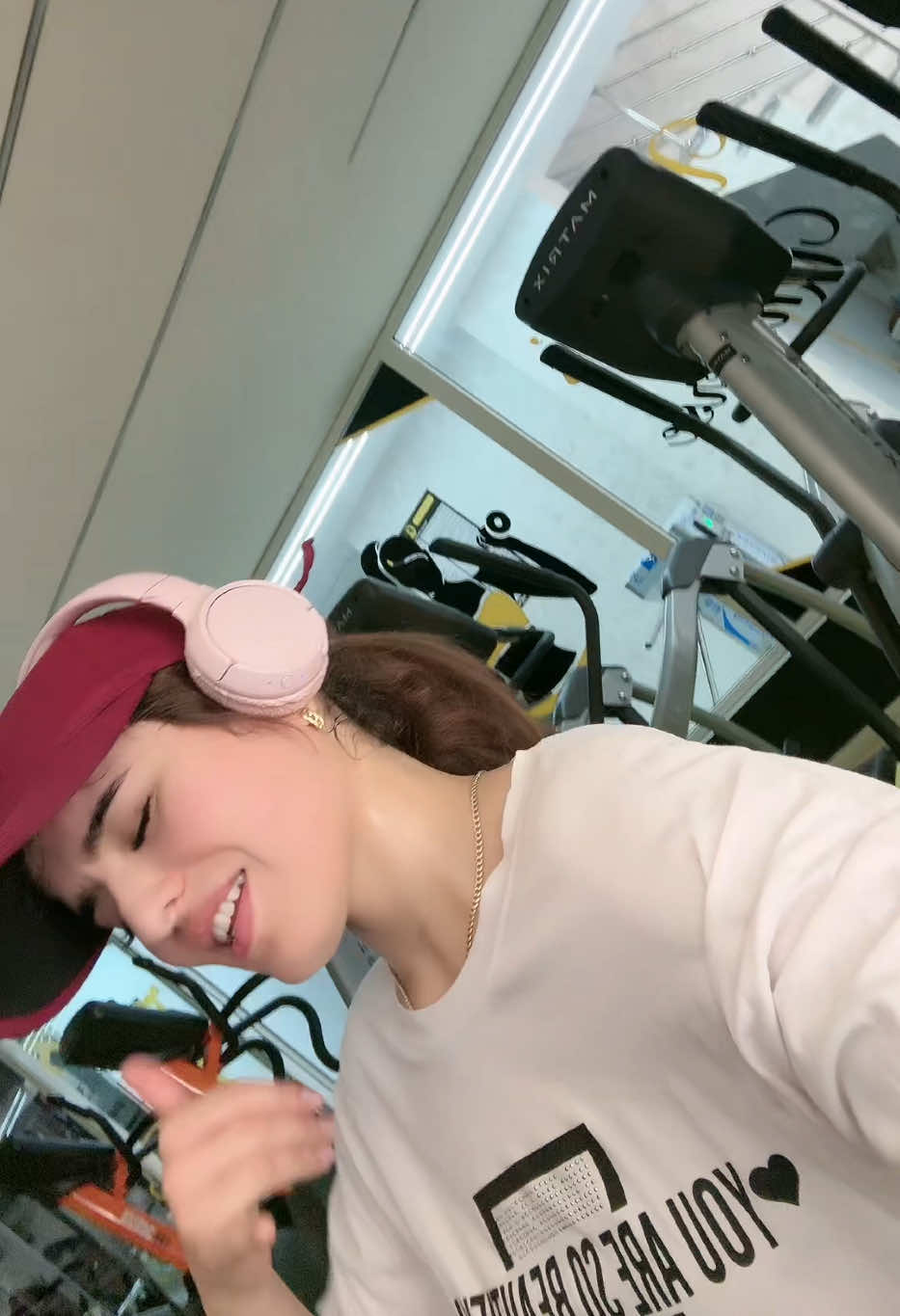 @&Eacute;ly🦂