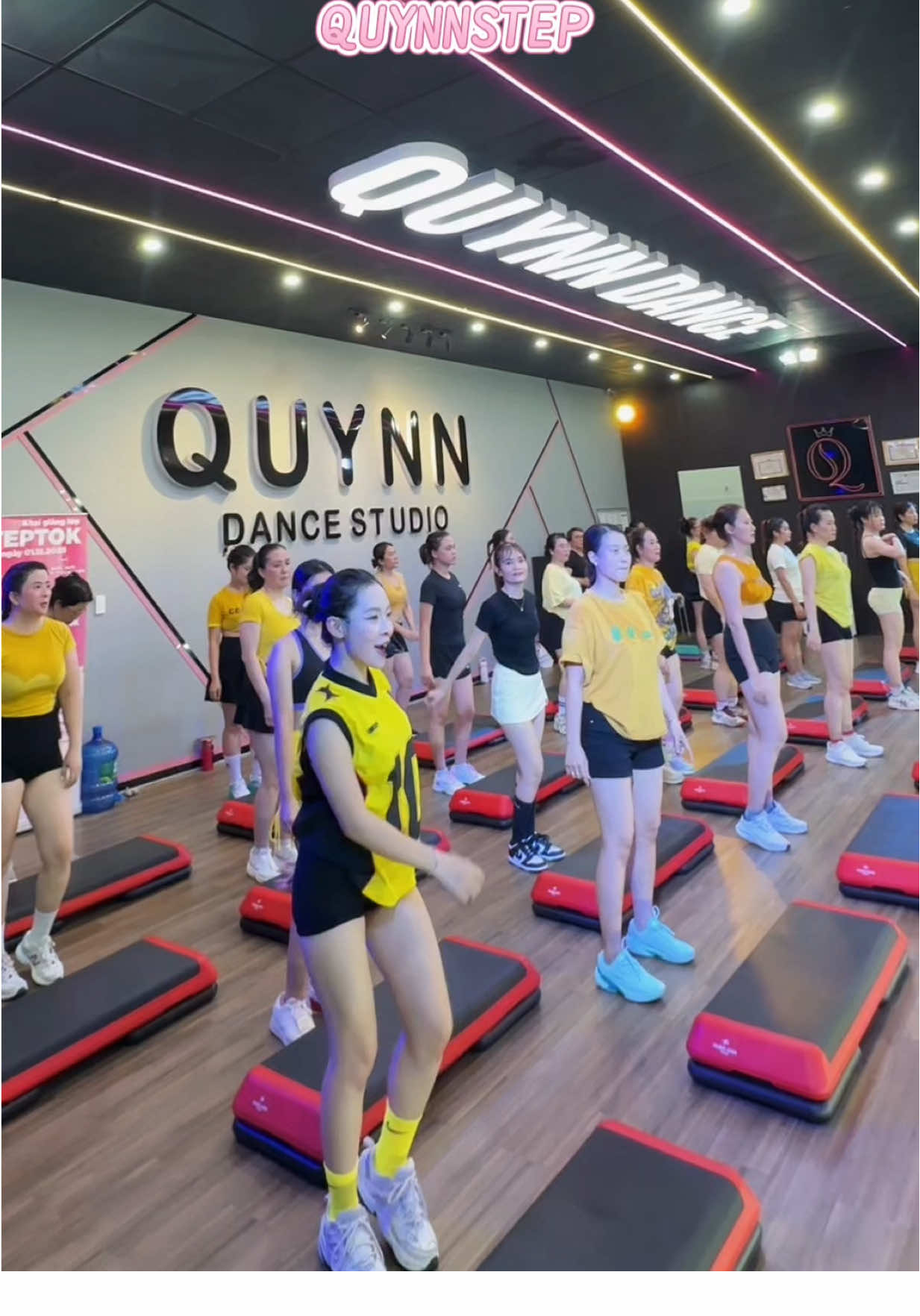 @QUYNN Dance Studio