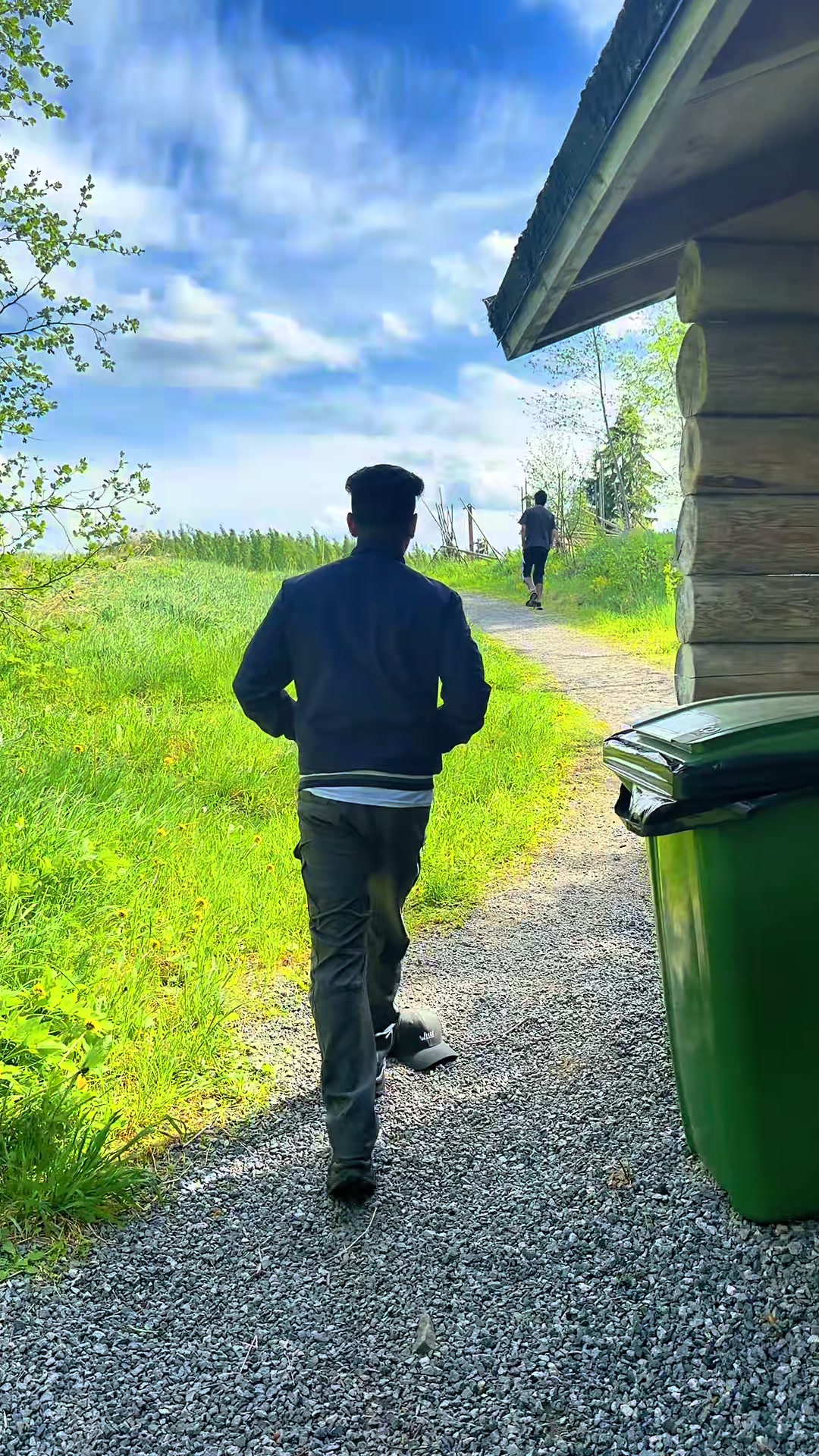 @Ahmad Mangat 🇵🇰🇫🇮