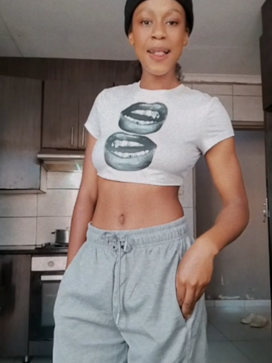 @AWESOMEKAT 2.0