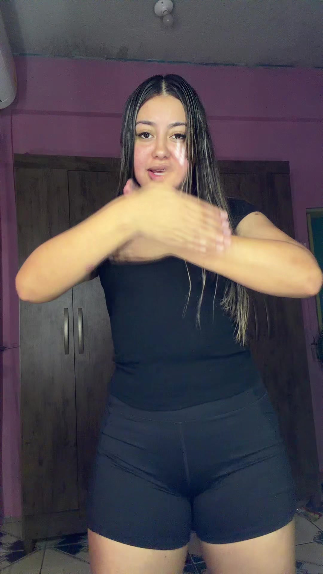 @YAMILETH⚡️🐬