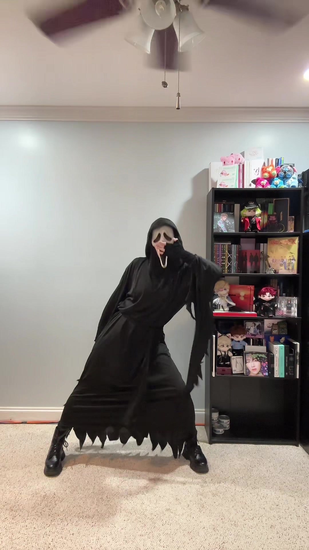 @Ghost_Dances