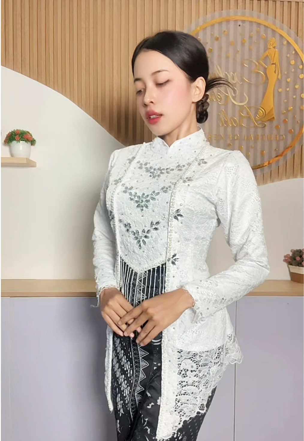 @Exclusive Kebaya