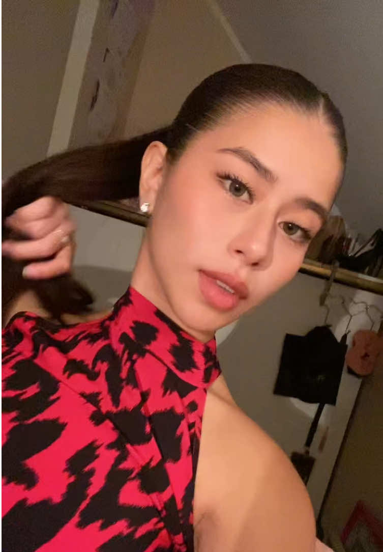 @𝐹𝑒𝓇𝓃𝒶𝓃𝒹𝒶