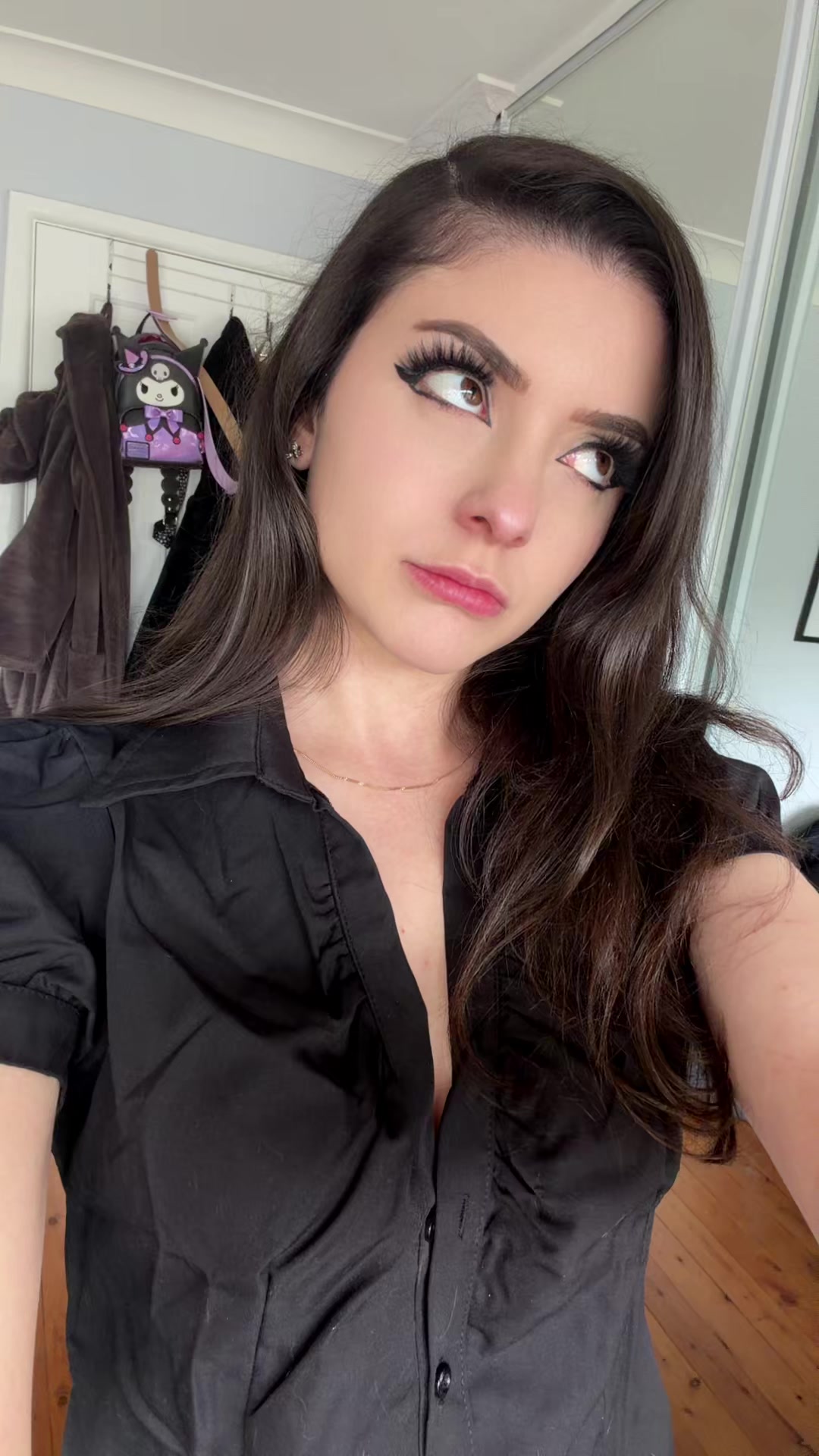 @Minacakes_12