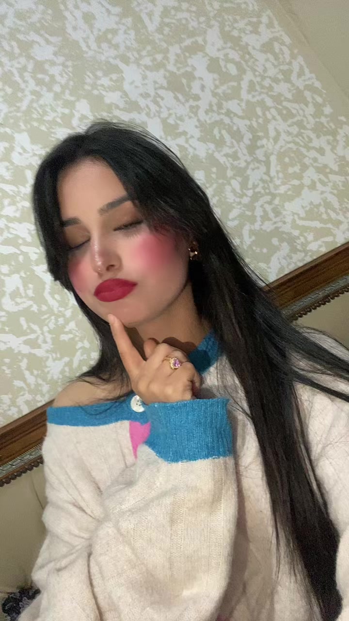 @farah mallouli