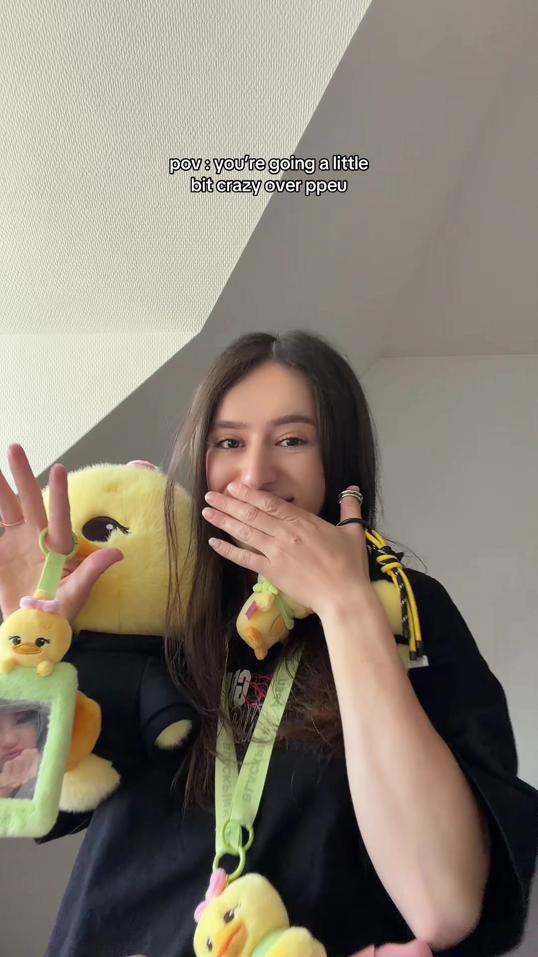 @Elodie