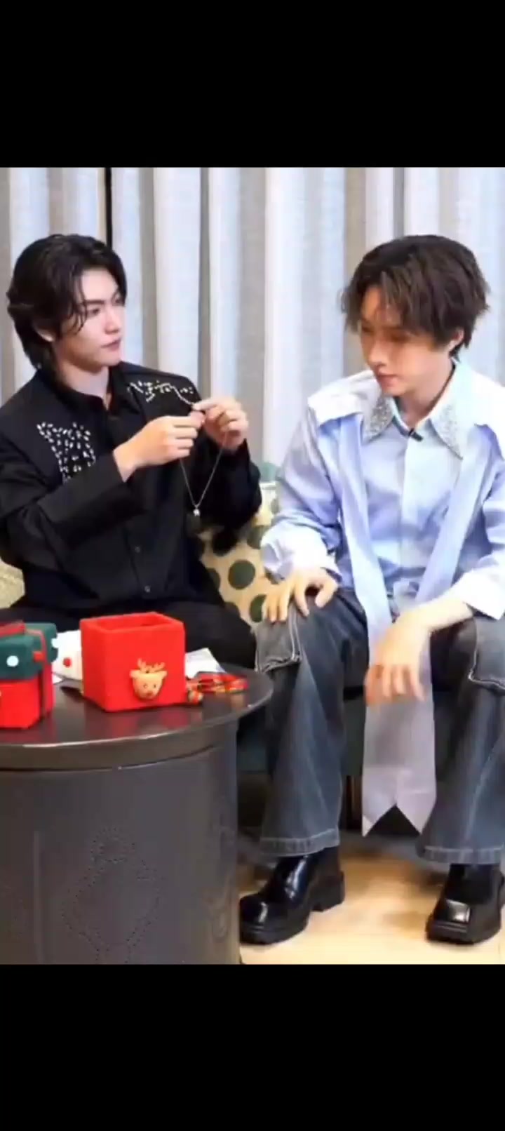@메리조이