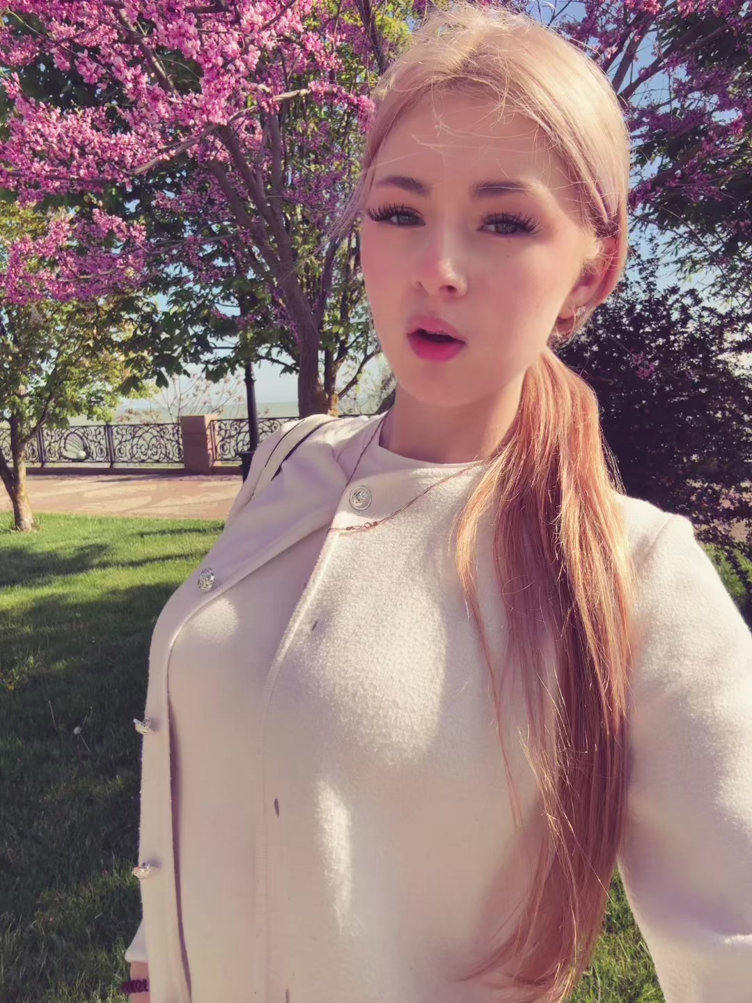 @элюша