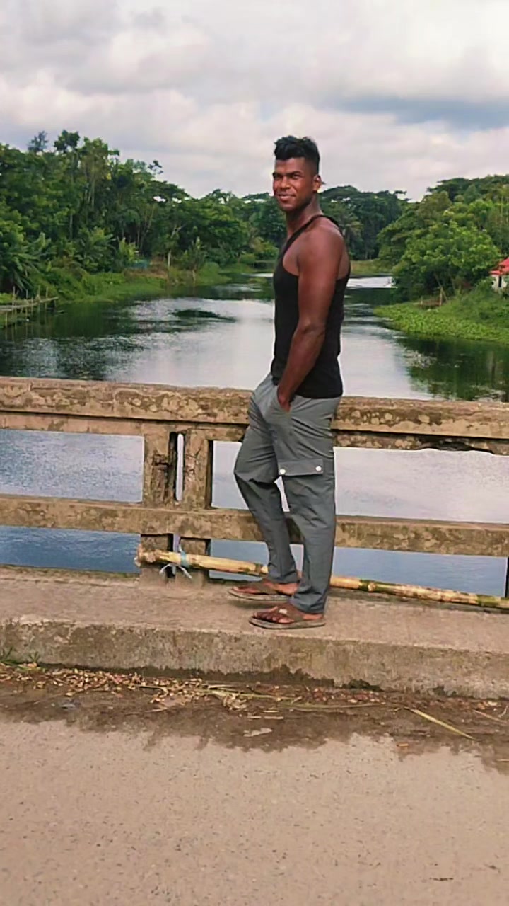 @যশোরের পোলা