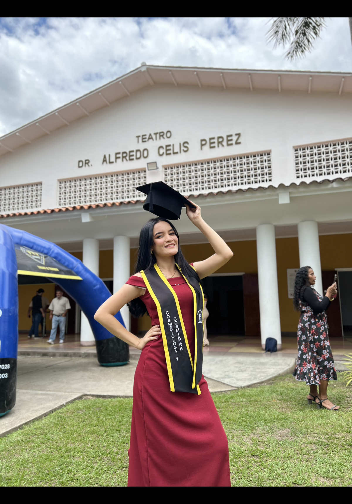 @Andreina🦋✨