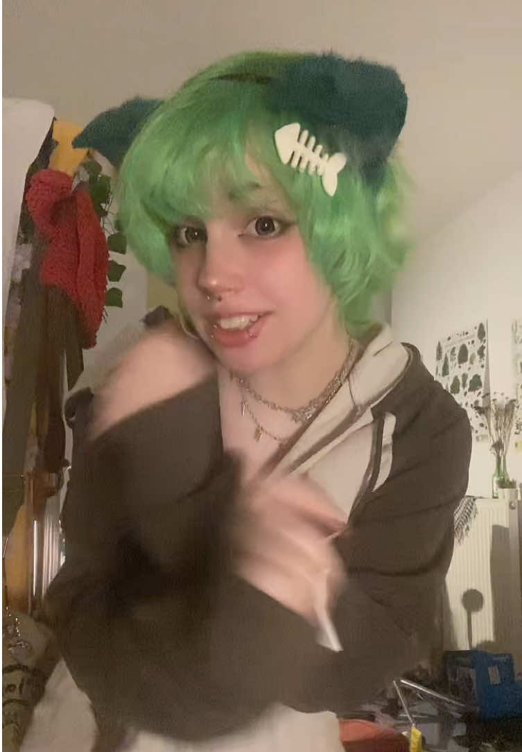 @myosotaee ⋆𖦹˚⋆ [he/they] ☆🦴