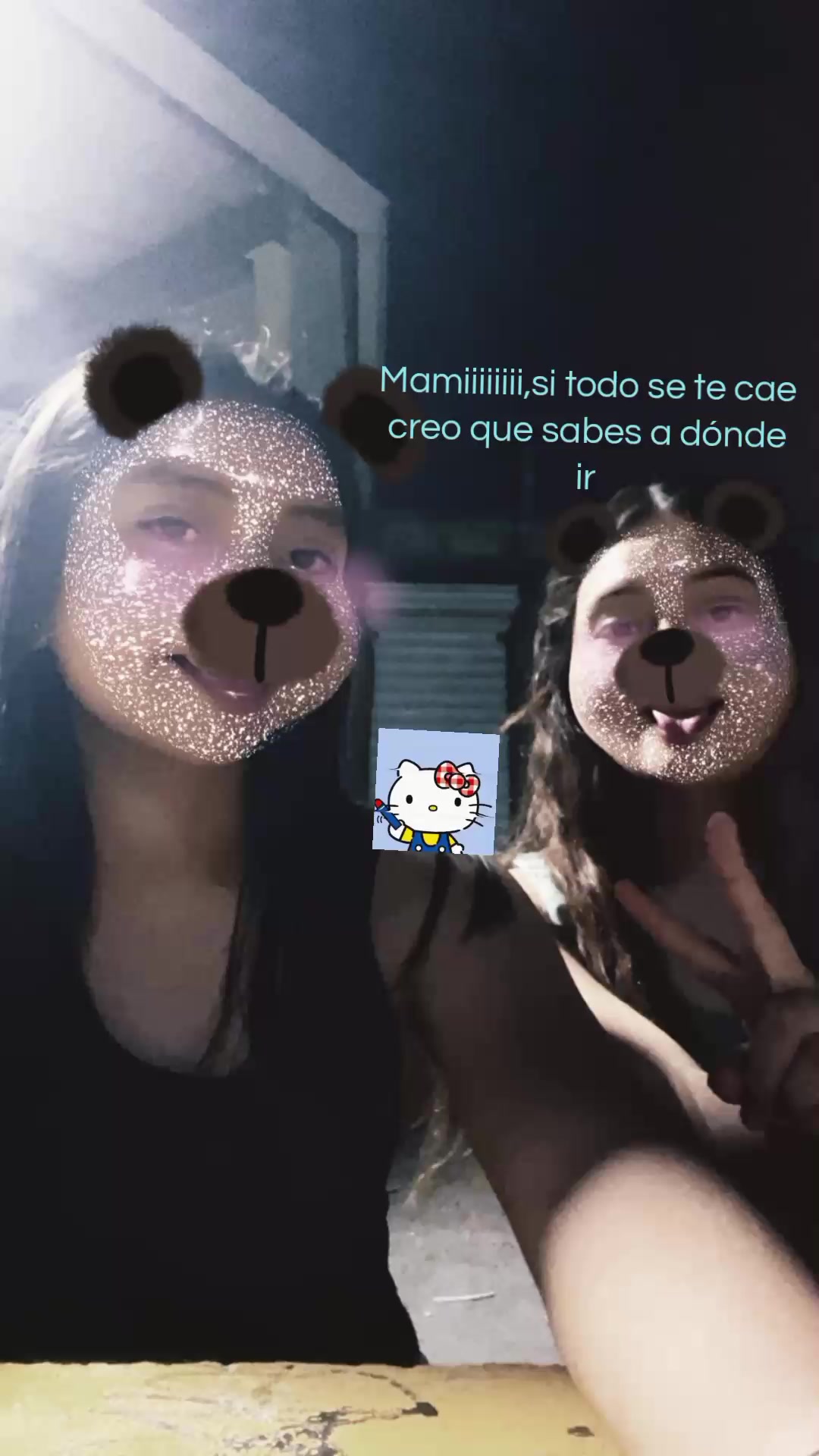 @Nicole🦈🫧