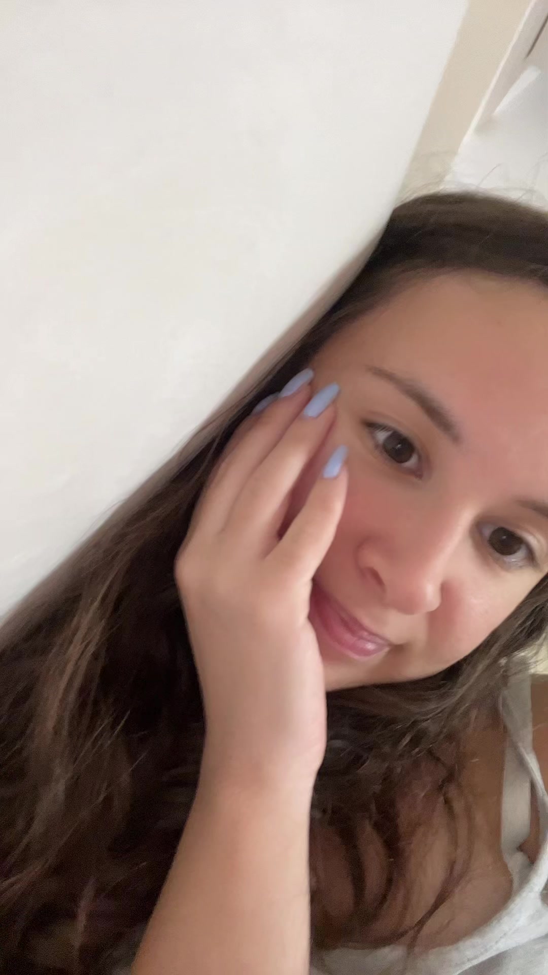 @Ana