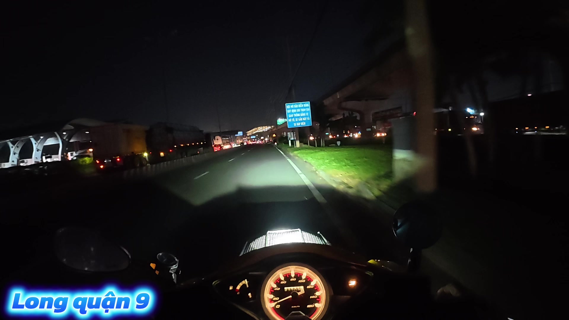 @Long Quận 9