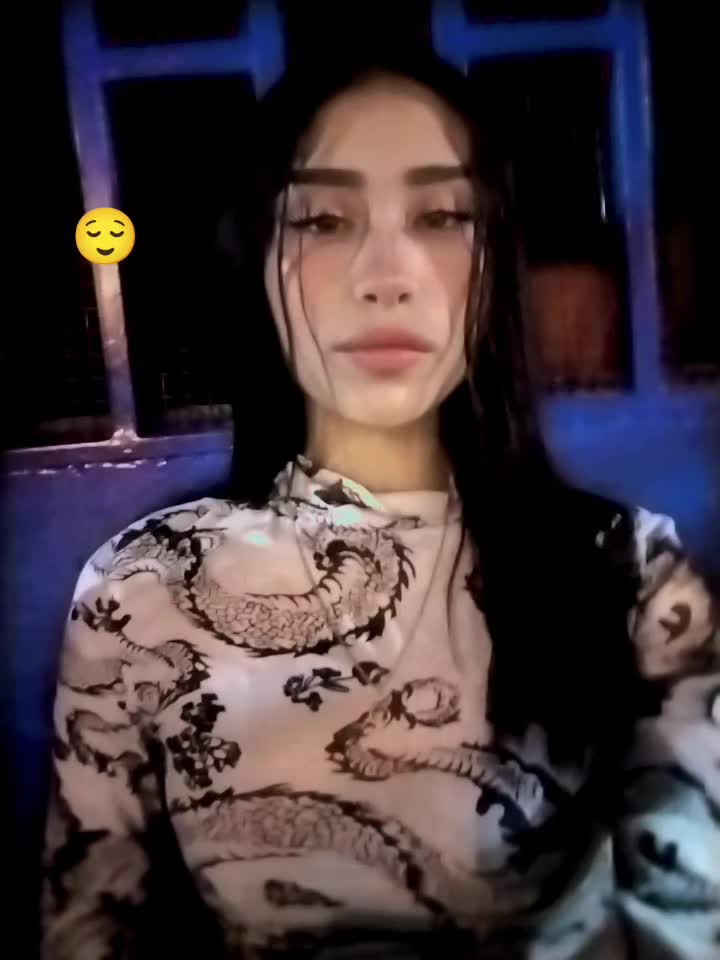 @๐๐ฆ๐ ๐ฅ๐ข๐ฉ๐ฉ๐ข๐