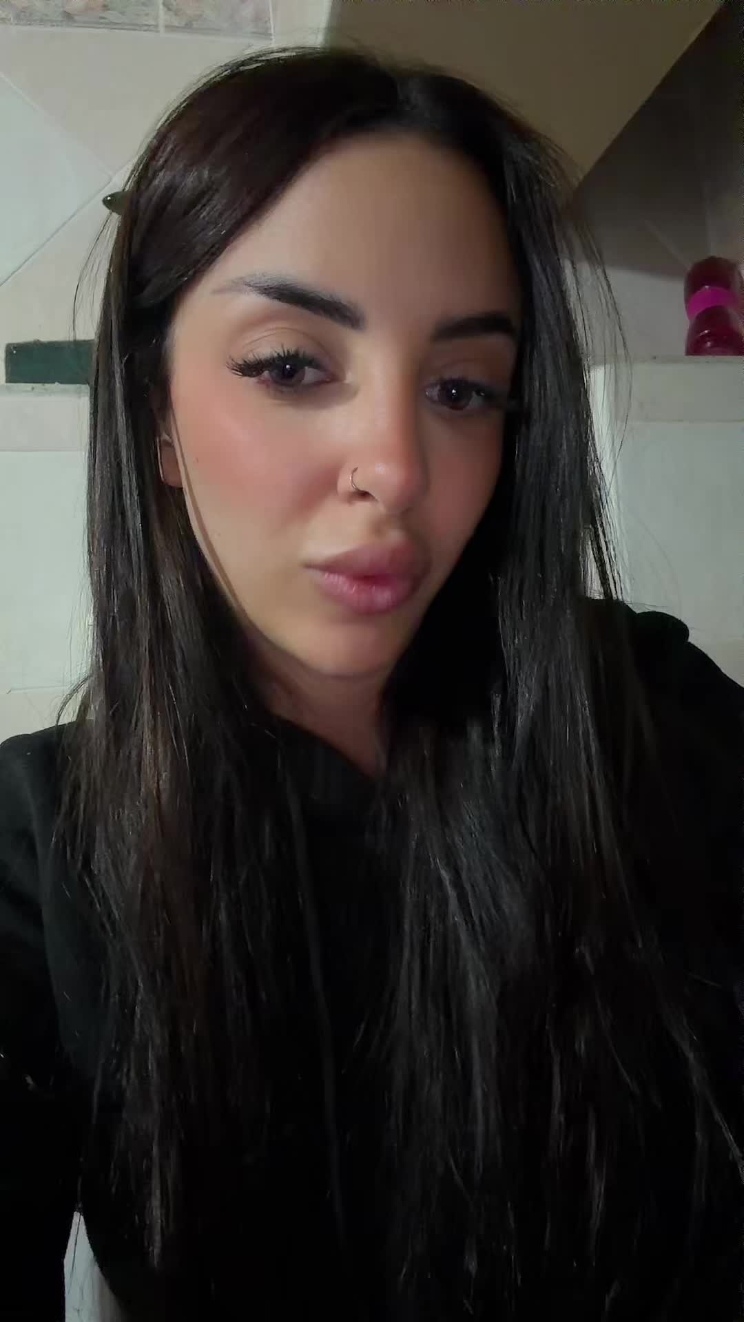 @Laura🦂