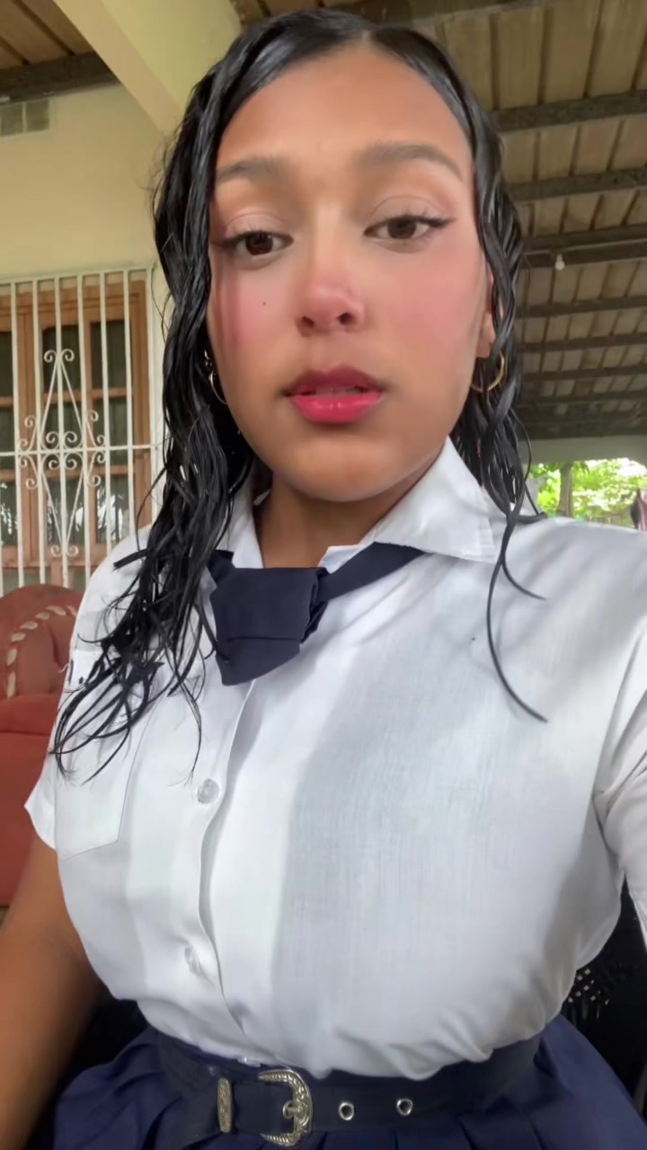@𑣲