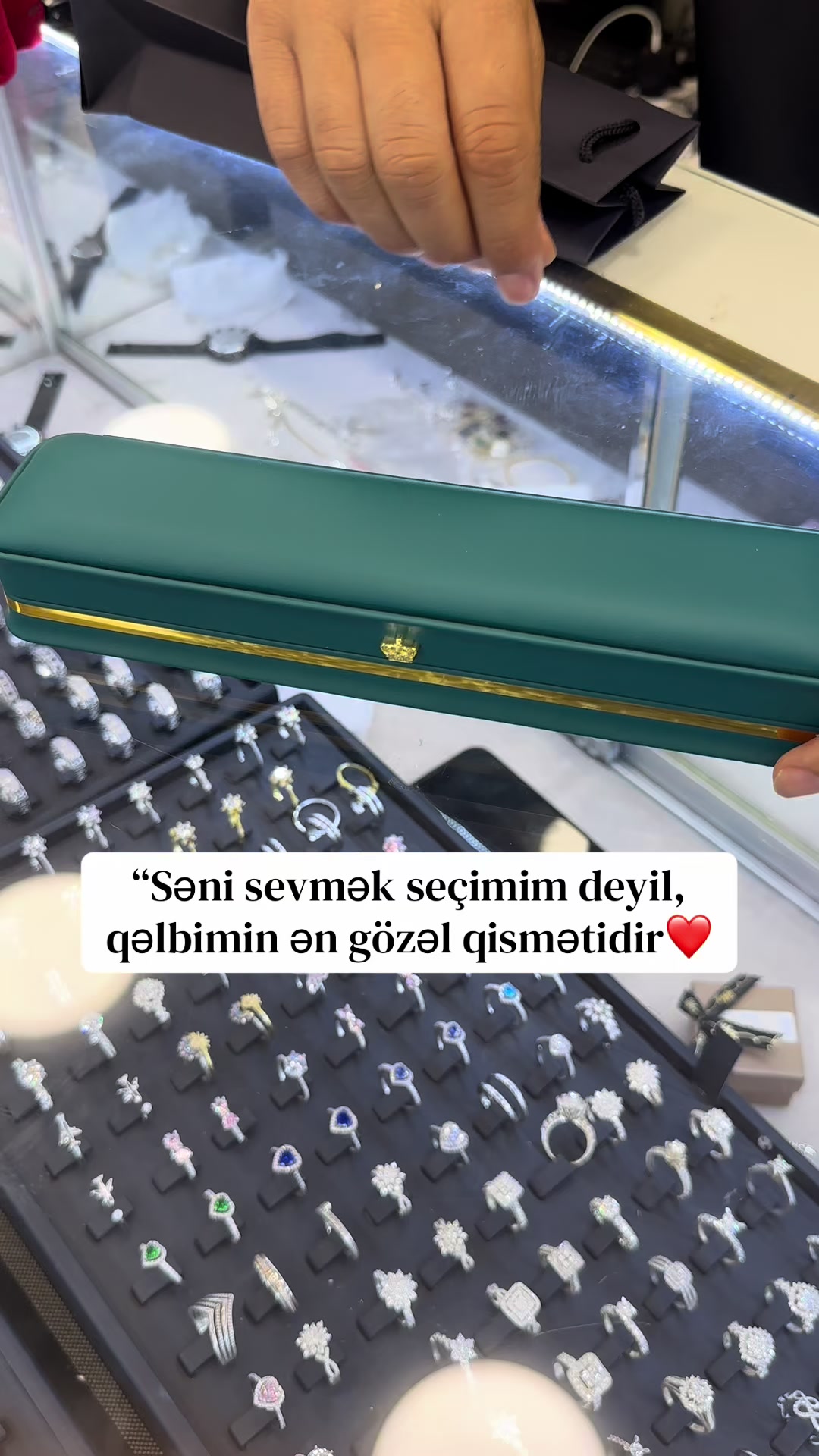 @Gumush_sep_qolbaglar
