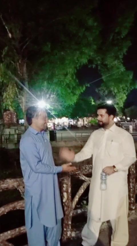 @WAQAR AHMAD ❤️love botany 🌴