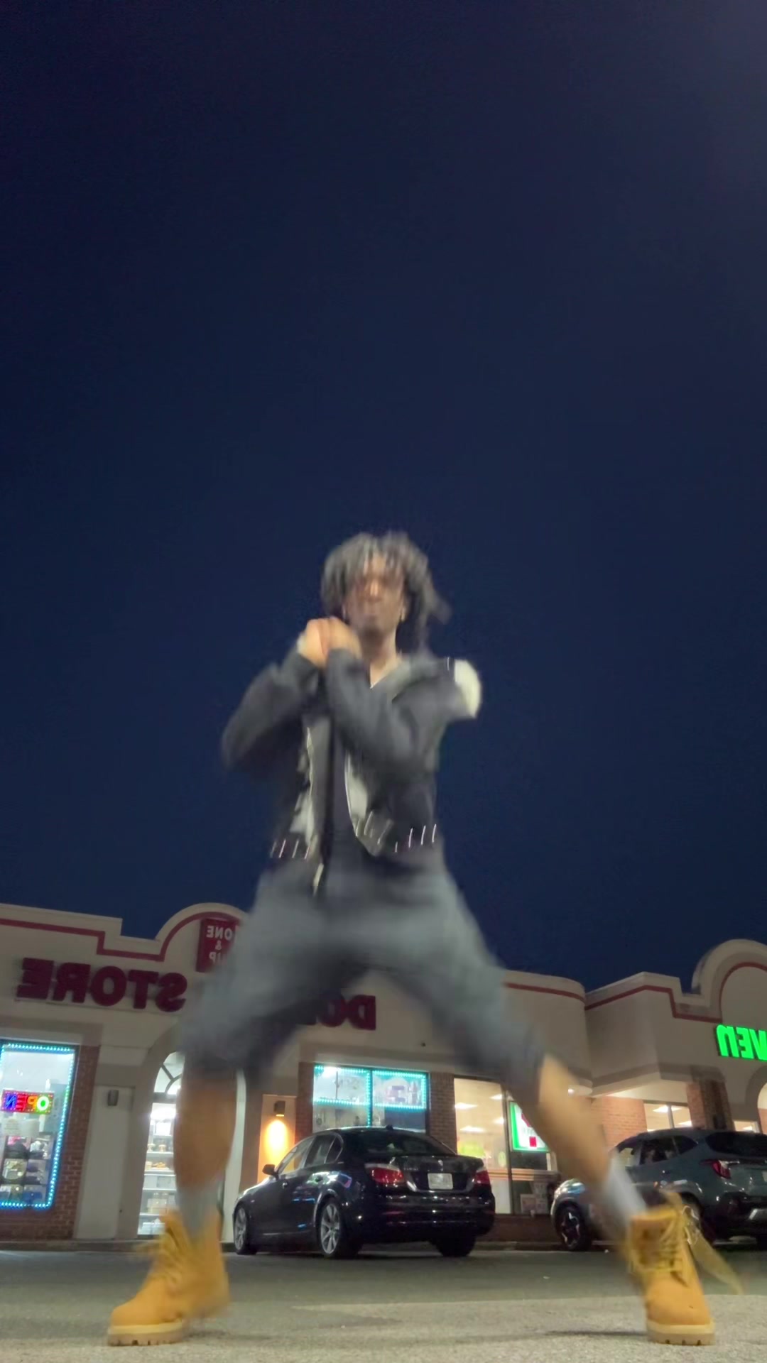 @𝓓𝓸𝓷𝓲 ✞
