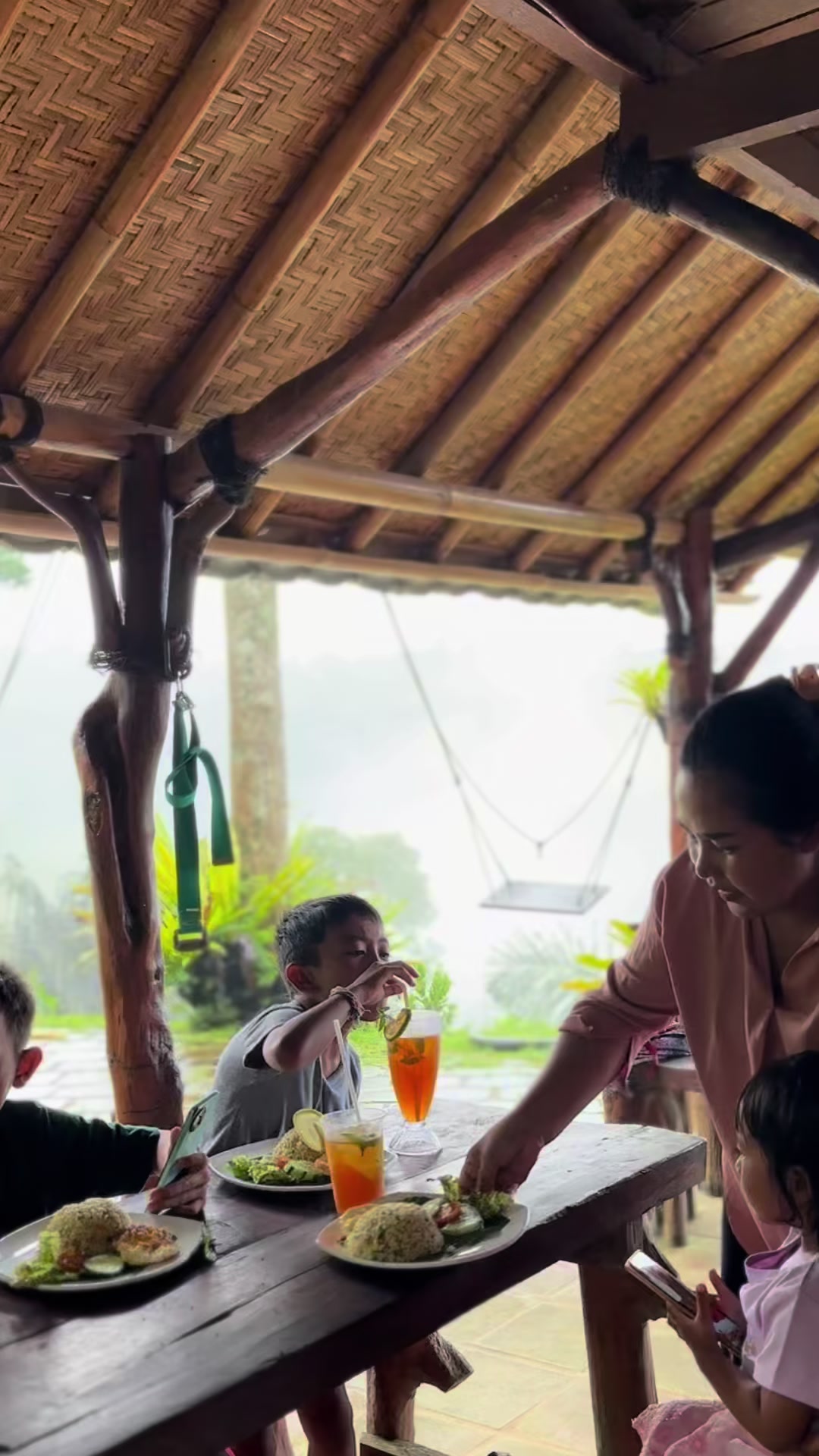 @Bali Jhon Swing
