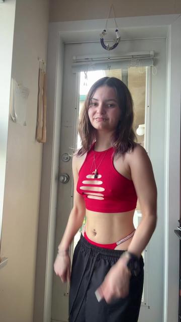 @Baylee 💜🇨🇦