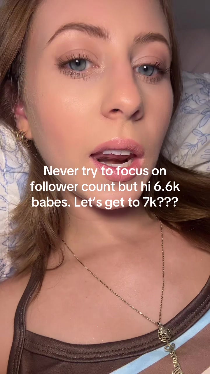 @jewelsybaby🧁🧸🍒