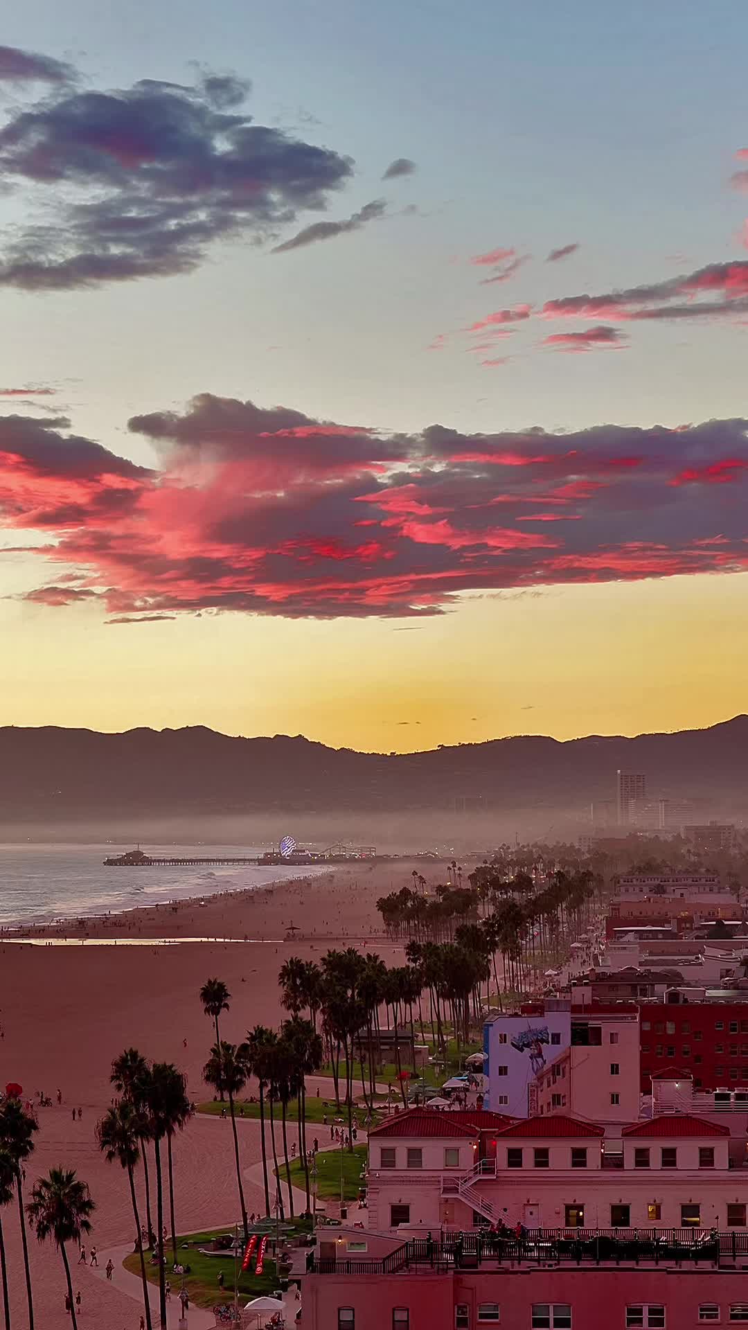 @Venice Beach Boardwalk