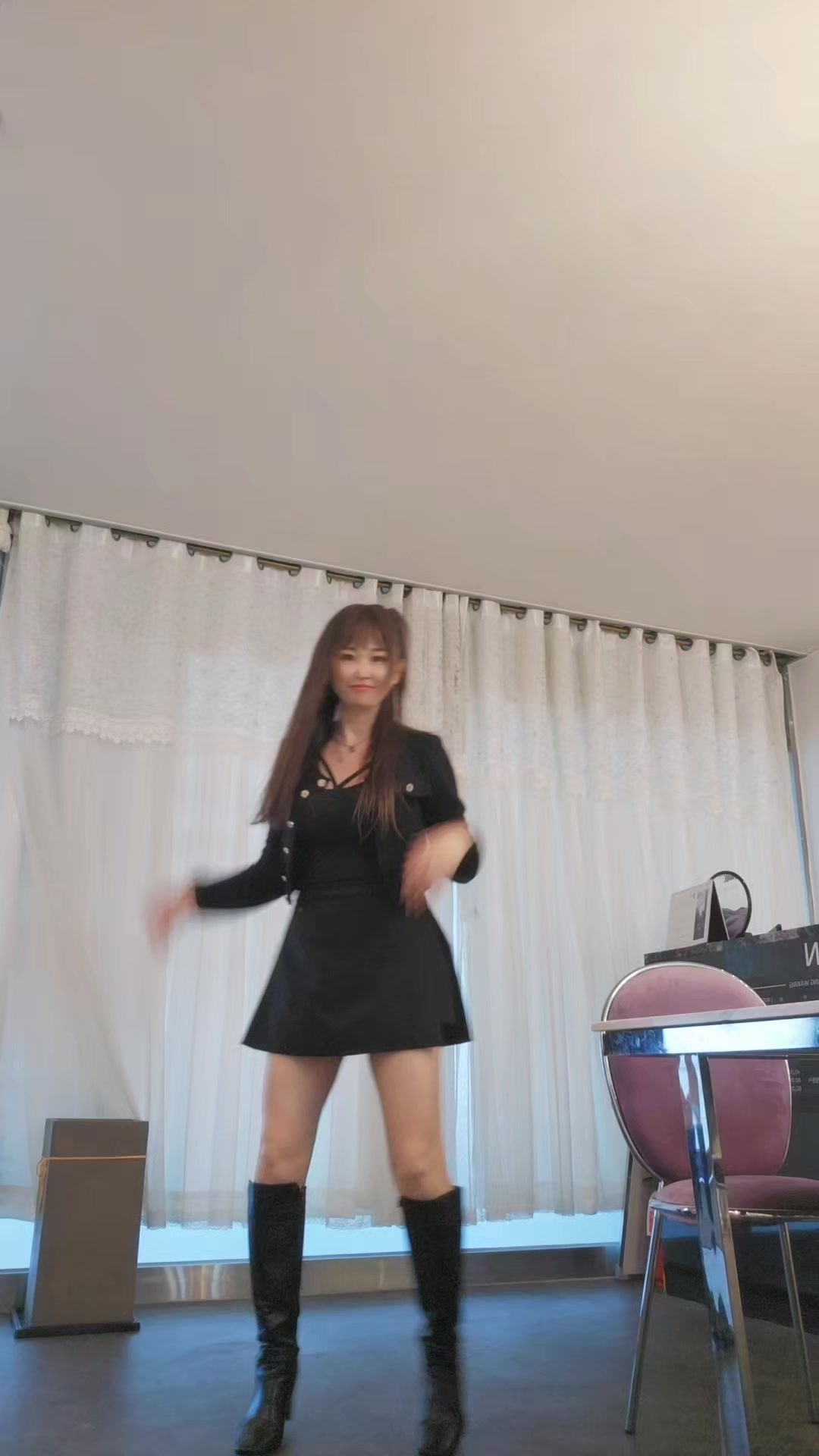 @핑크콕냥이들🐈⬛💕