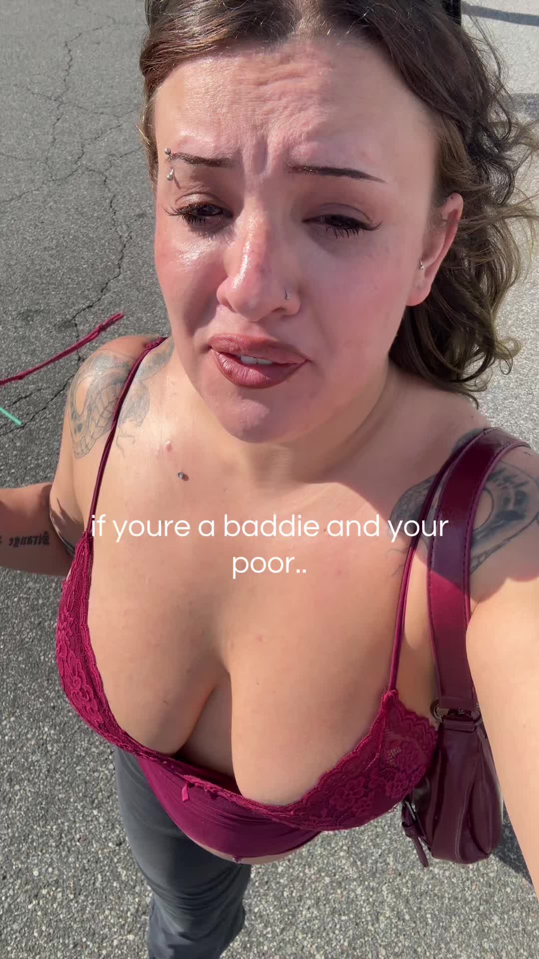 @dee