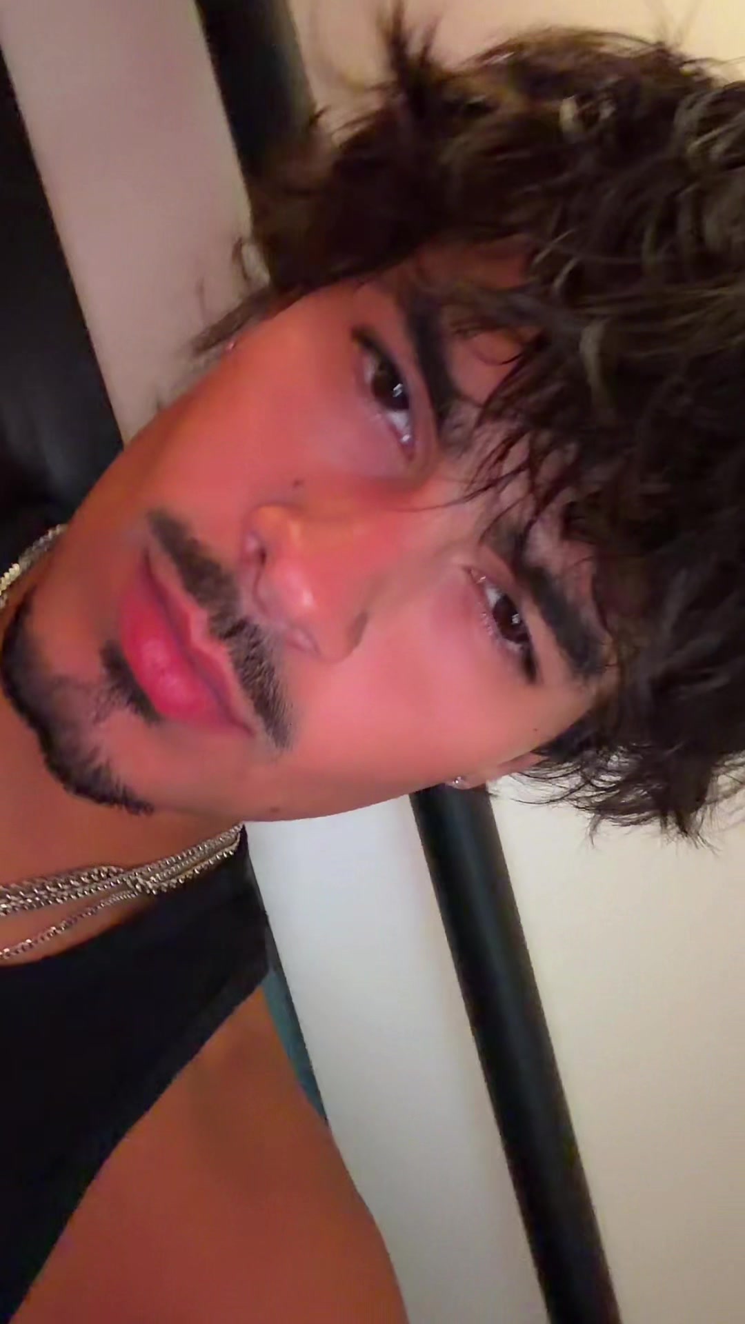 @Z
