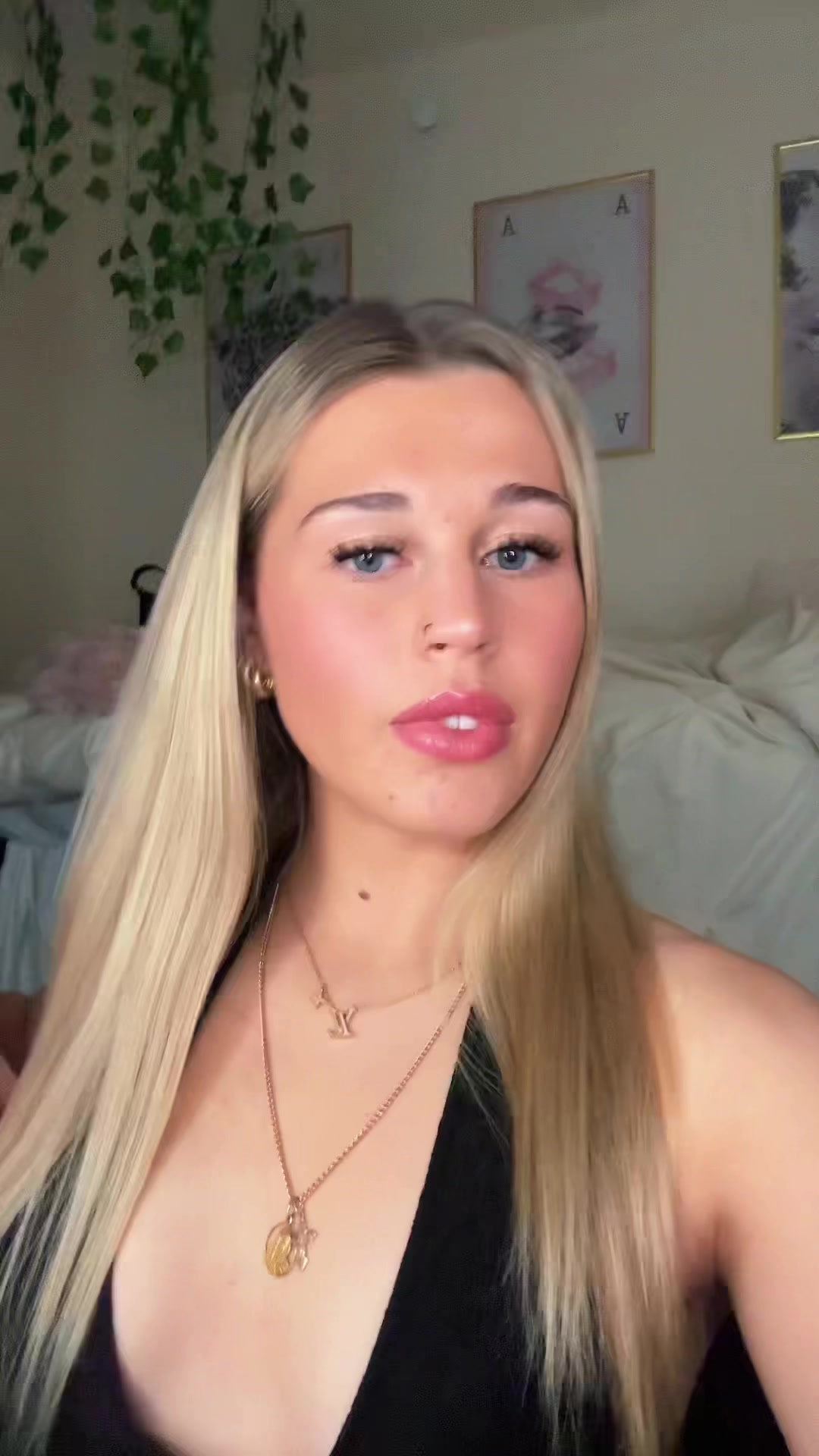 @sophia